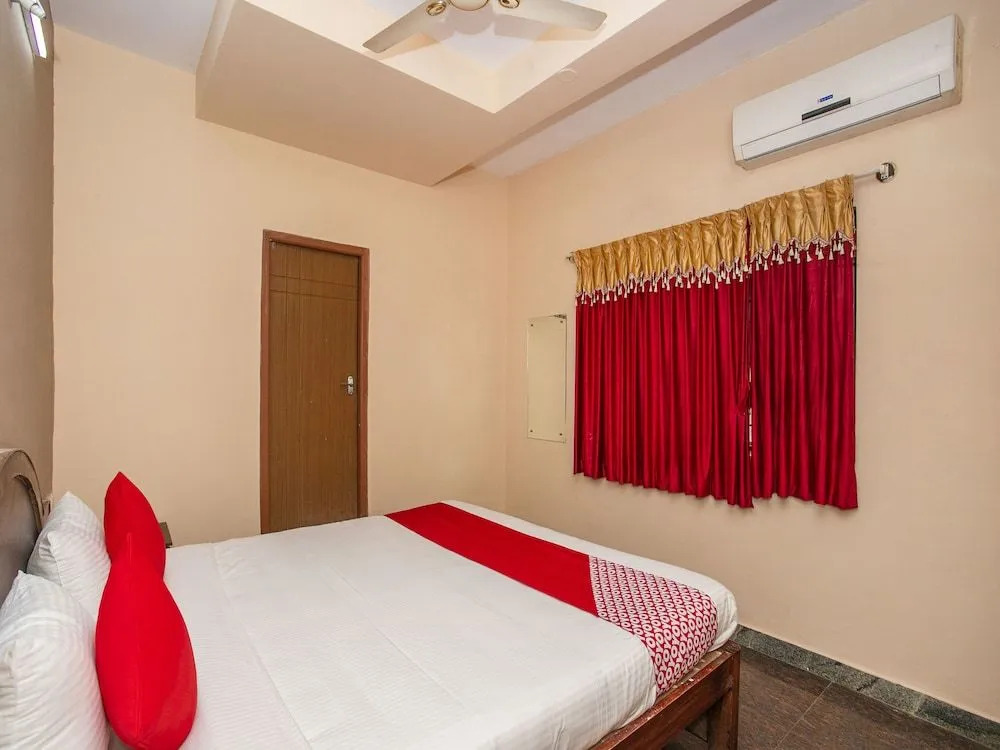 Hotel O Royal Residency Near Hare Krishna Hill
