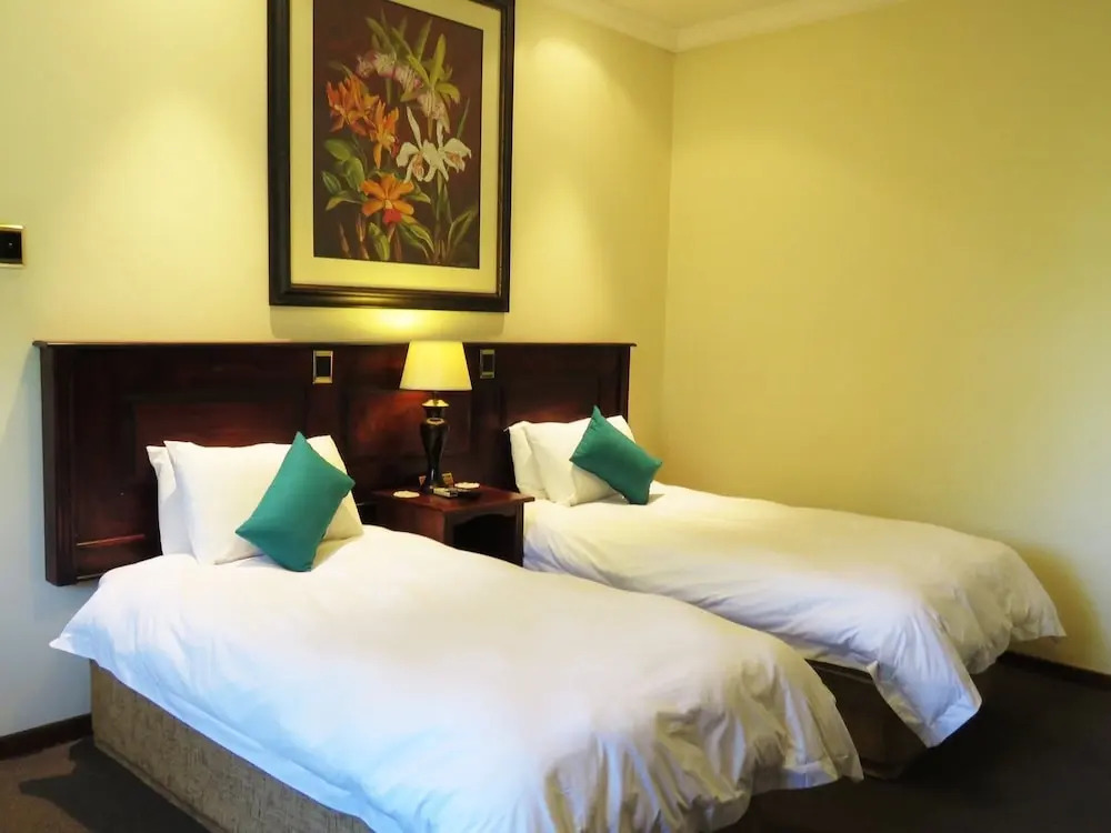 Howick Falls Hotel