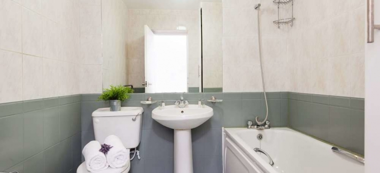 FG Property - Earls Court Cromwell Sherborne I