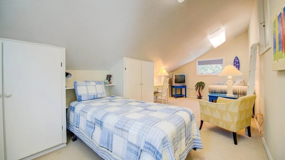 Par Fore The Course Offers A Home Away From Home Feel. 4 Bedroom Home by Peace Vacations
