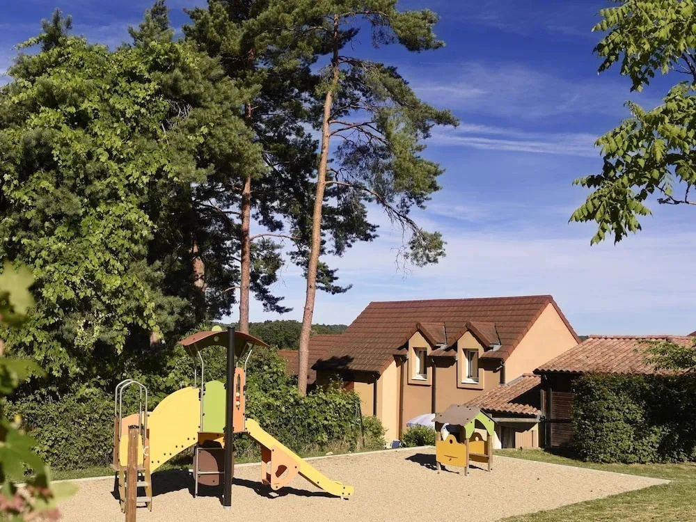 Holiday Home in Sarlat Near Grottes de Lascaux
