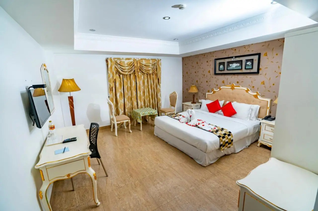 Hotel Sidhartha Chalakudy