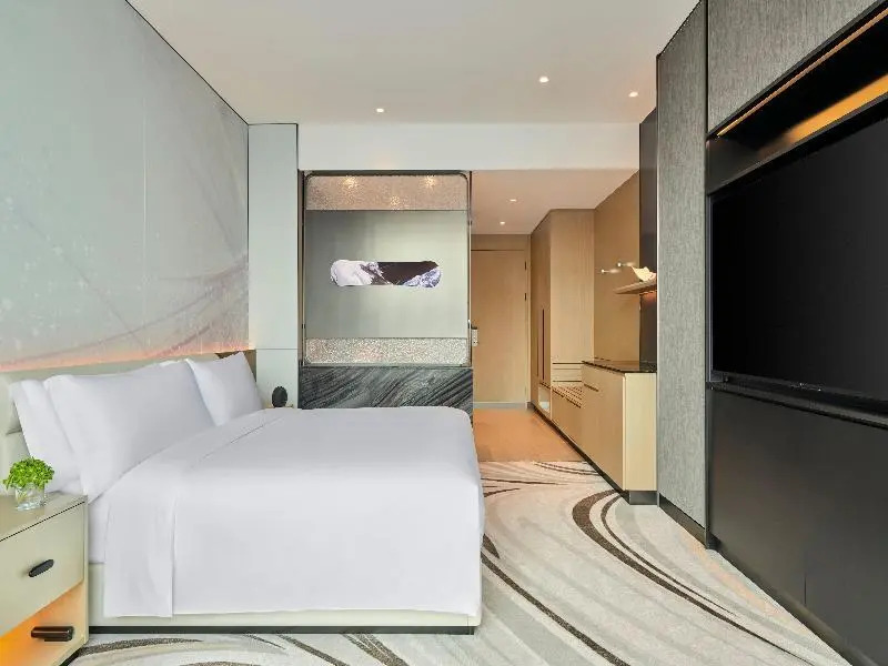 Crowne Plaza SHANGHAI SNOW WORLD by IHG