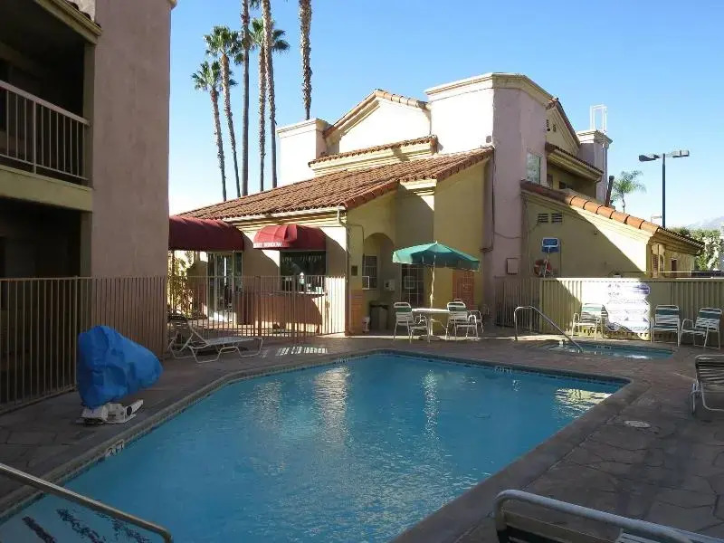 Best Western Country Inn