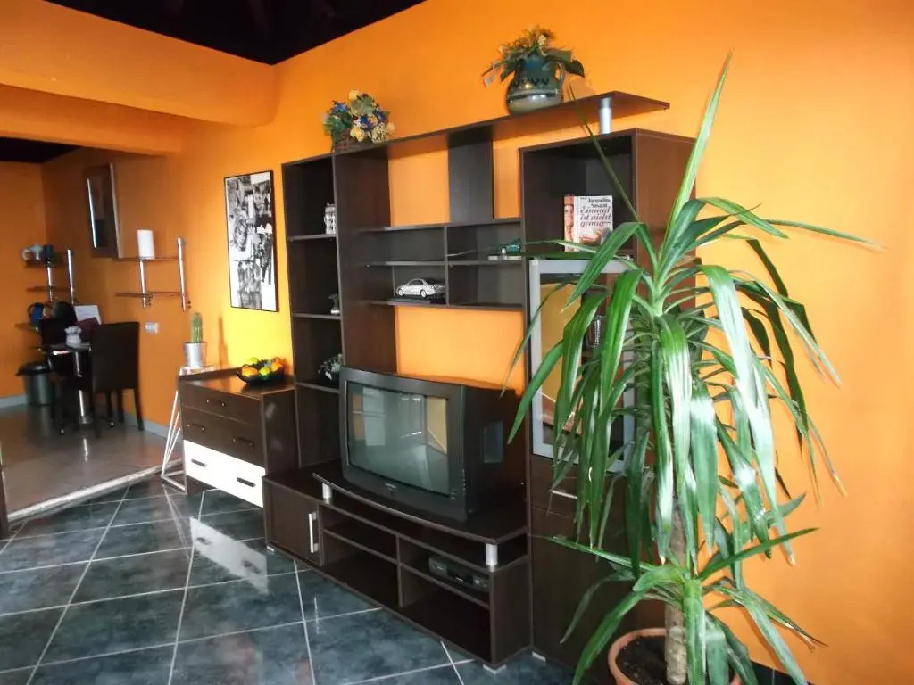 Modern Holiday Home With Balcony With sea and Mountain Views no Teide-view