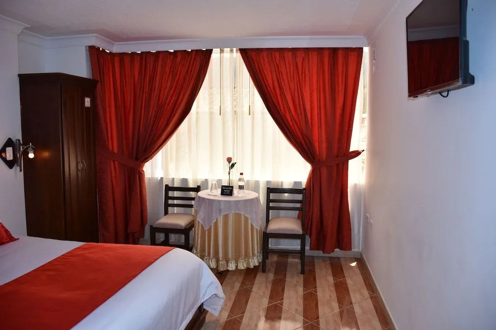 Hotel Plaza Victoria