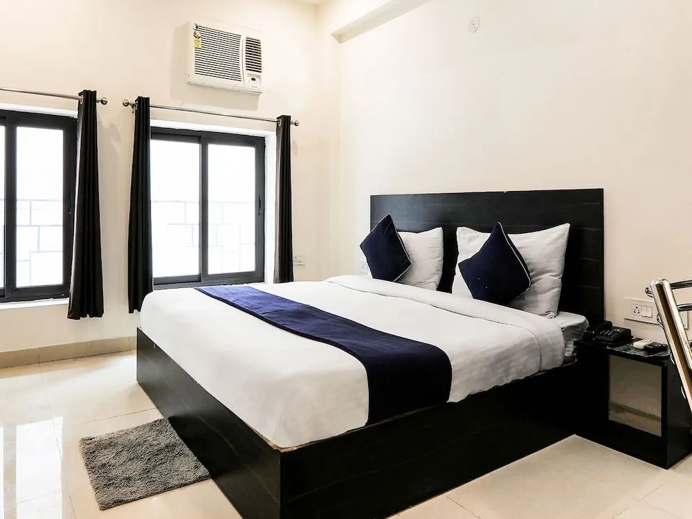 SilverKey Executive stays 24588 CD Sohna Road