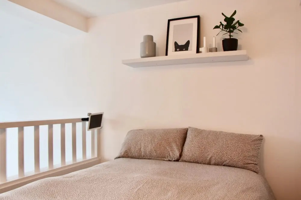 Modern 1 Bedroom Apartment Near Old Town