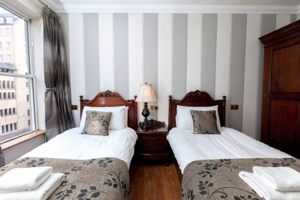 Blackfriars Residence - Beautiful Home