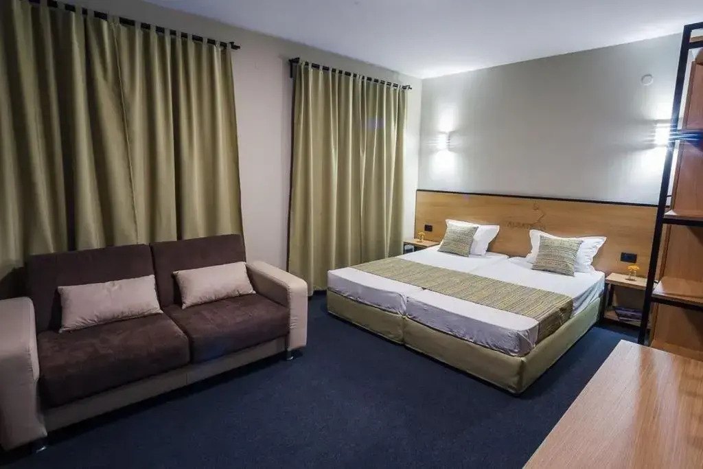 Hotel Albatros New Town
