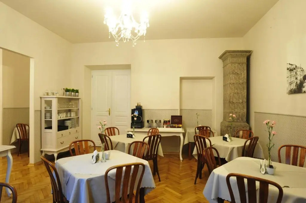 Kosmopolita Apartments