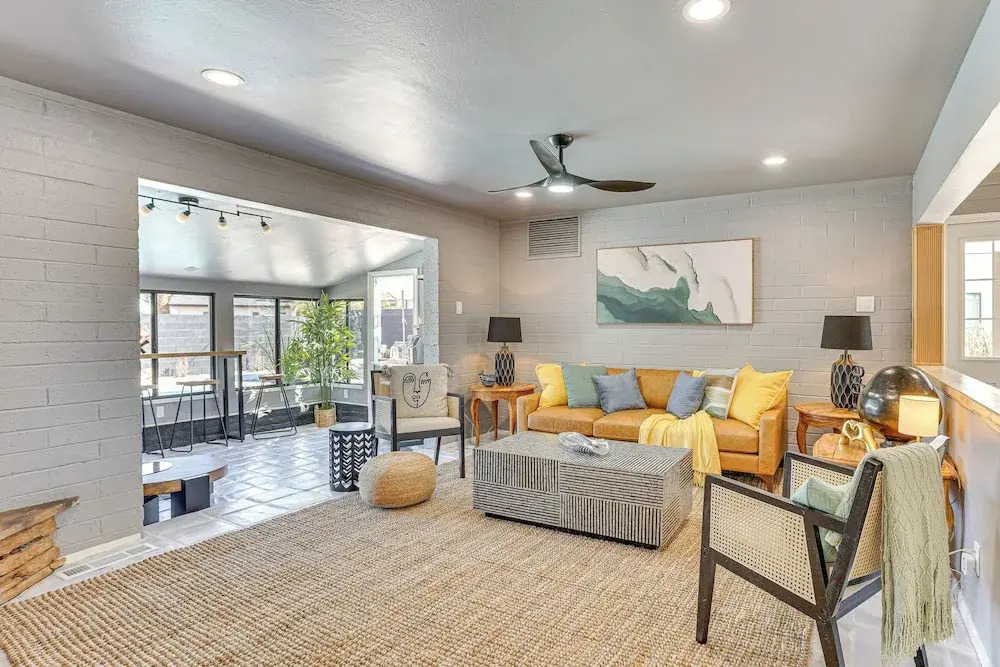 Walk to Scottsdale Stadium: Remodeled Home!