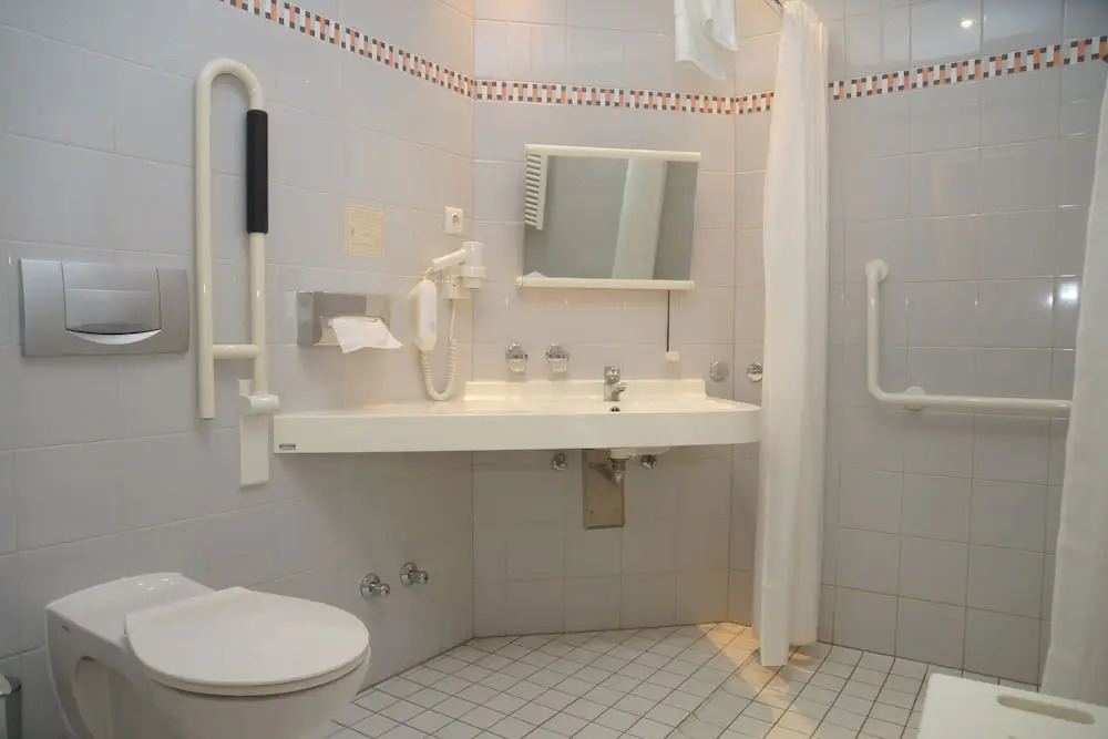 Warias Hotel am Geiseltalsee - Nähe Merseburg und Mücheln