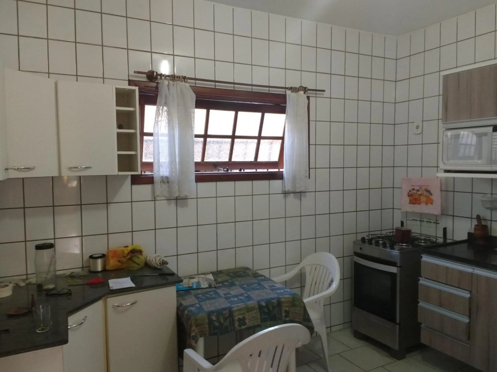 Casa 4 quartos Condomínio em Frente a Praia Grande