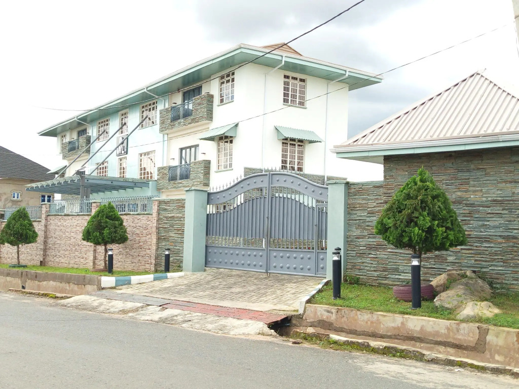 World Lilies Hotel & Events Place