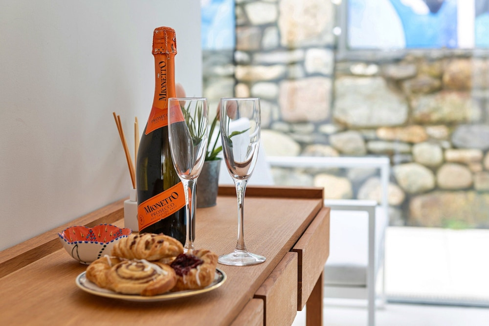 Clifftop Retreat in Criccieth With Stunning Views