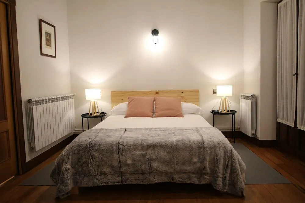 Hostal Rural Iruso