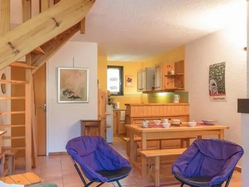 Apartment Roche Colombe