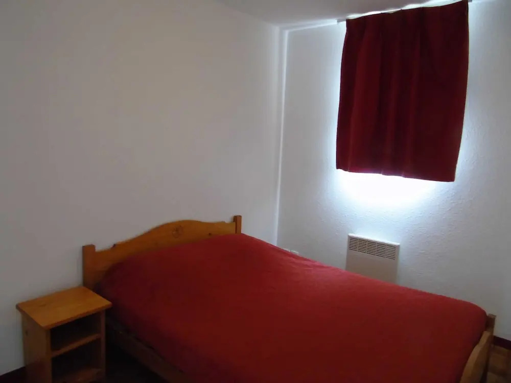 Lou Services Apartment CB63 LSI 001