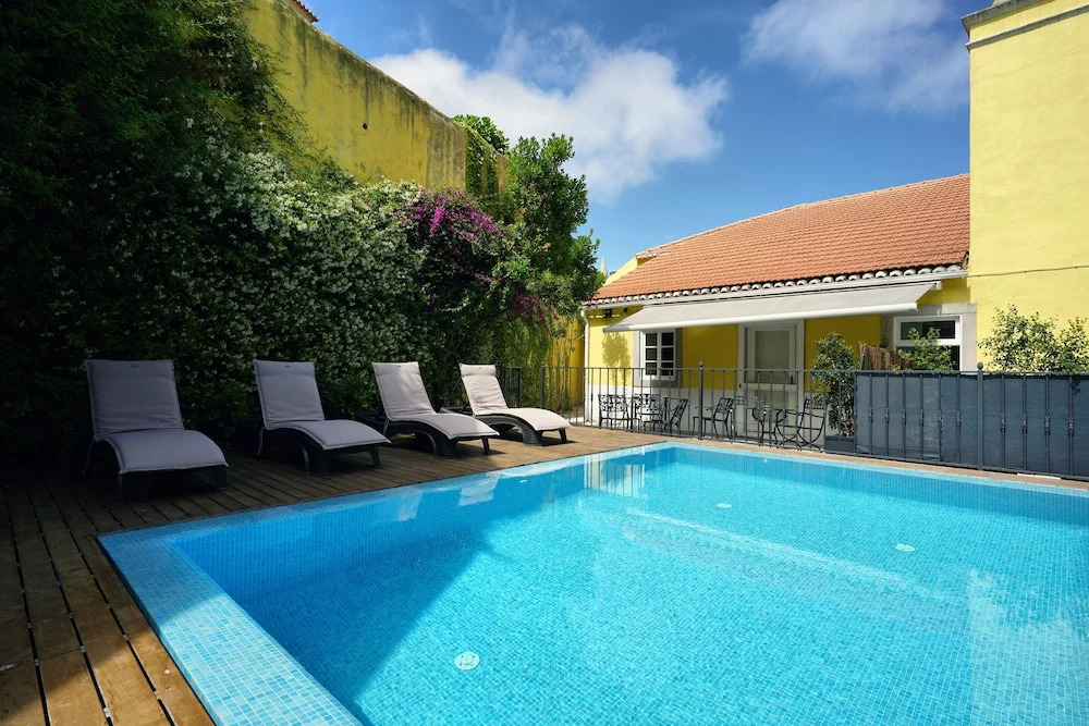 Charm Inn Sintra