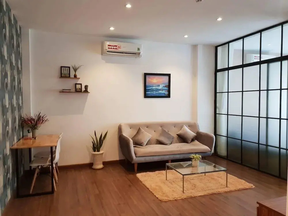 Min Apartment