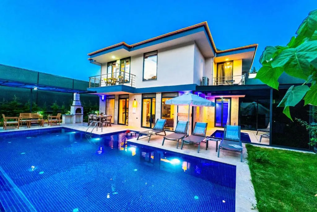 Luxury Duplex Villa With 2 Pools in Kas