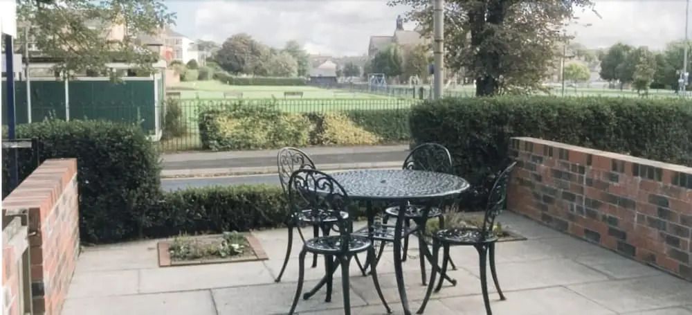 Langton Court Apartment