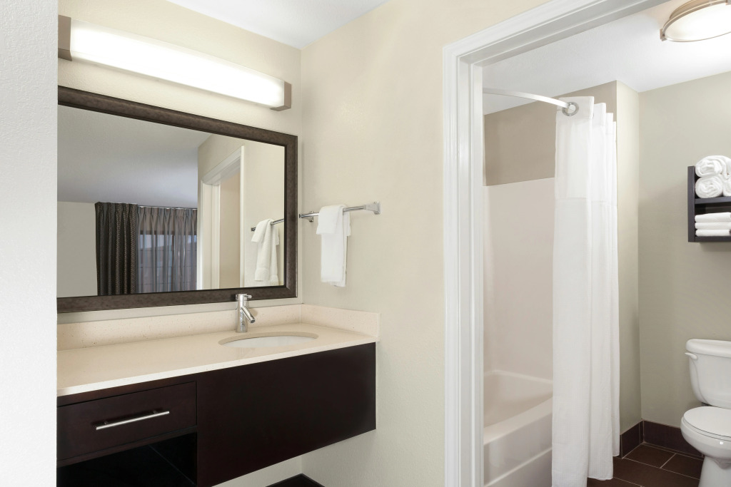 Staybridge Suites South Springfield by IHG