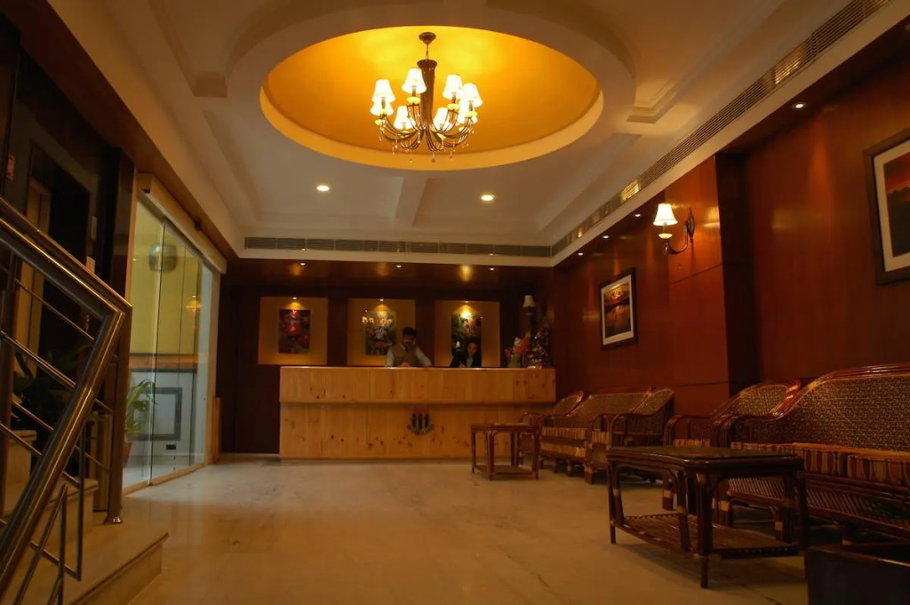 Hotel Woodland