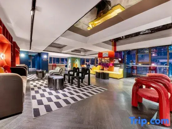 Puyun Cloud Apartments (Foshan Lingnan Tiandi Ancestor Temple Metro Station Branch)