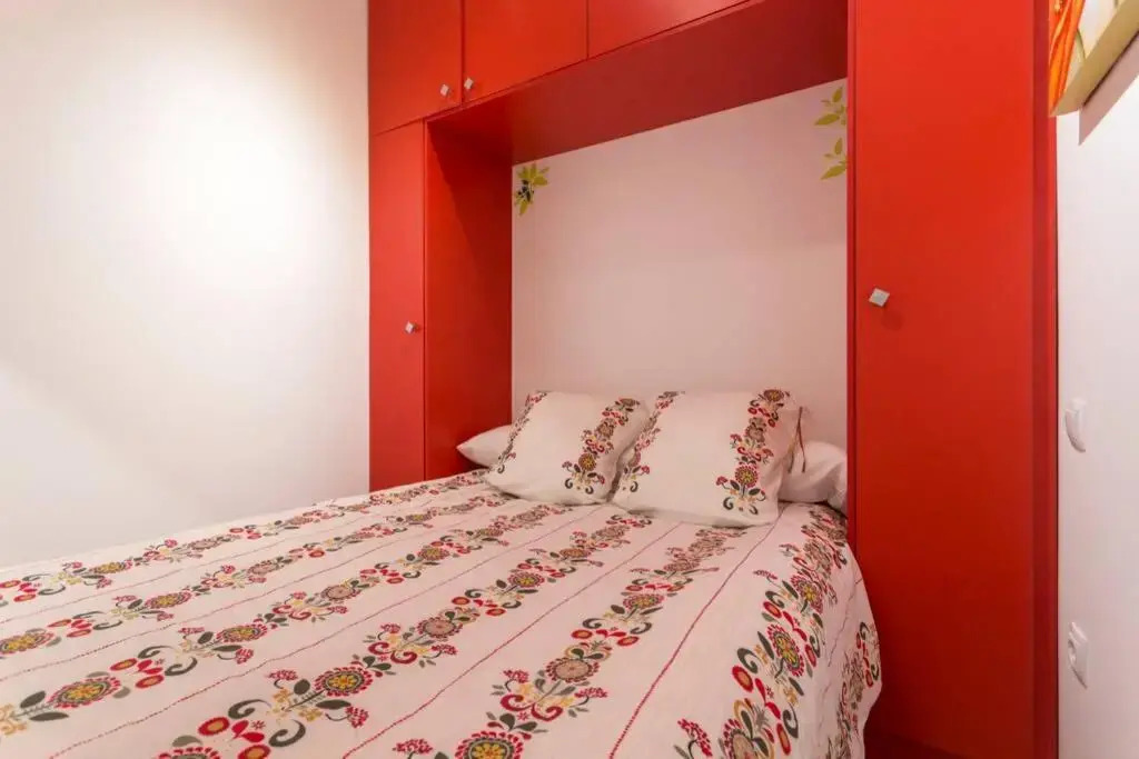 S32-Estudio con Wifi en Madrid Centro