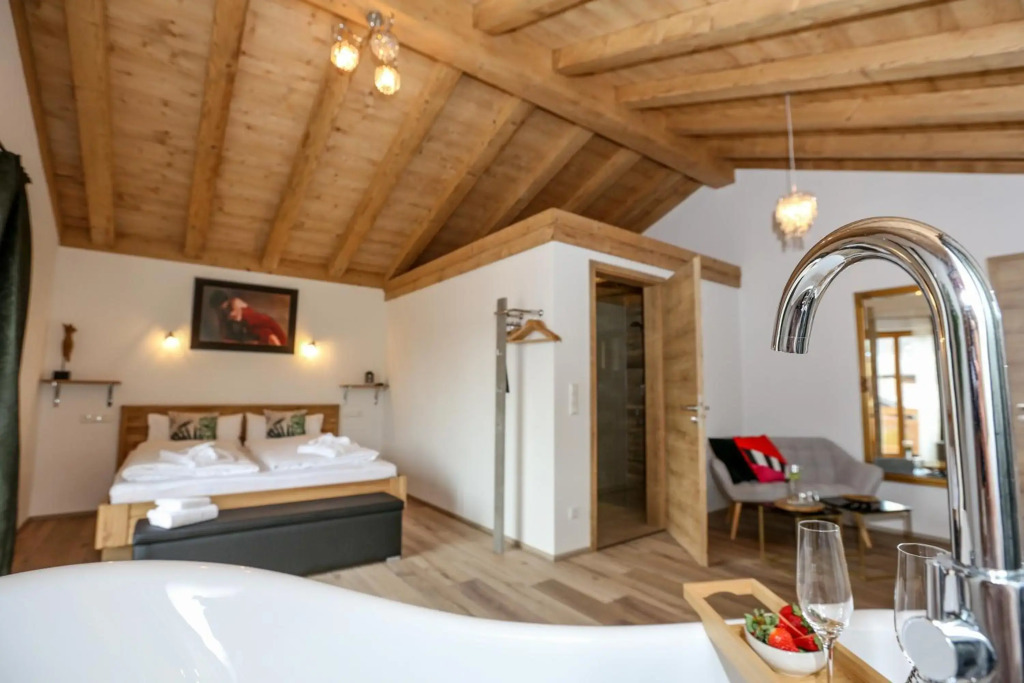 Landhaus Wiesner ab Dezember täglich MIT oder OHNE FRÜHSTÜCK von 8 bis 9 Uhr