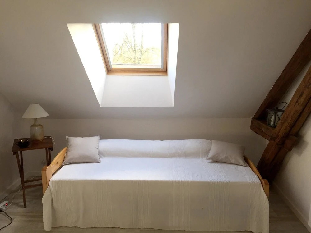House With 3 Bedrooms in Dampierre Sous Bouhy, With Enclosed Garden