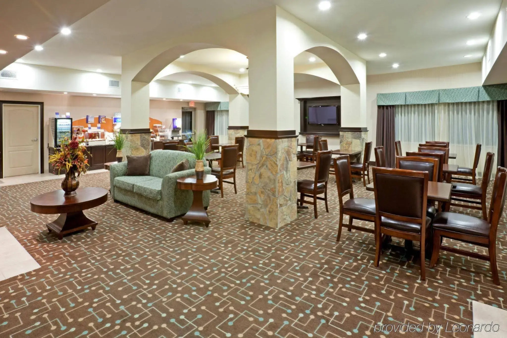 Holiday Inn Express Hotel & Suites Cedar Hill by IHG