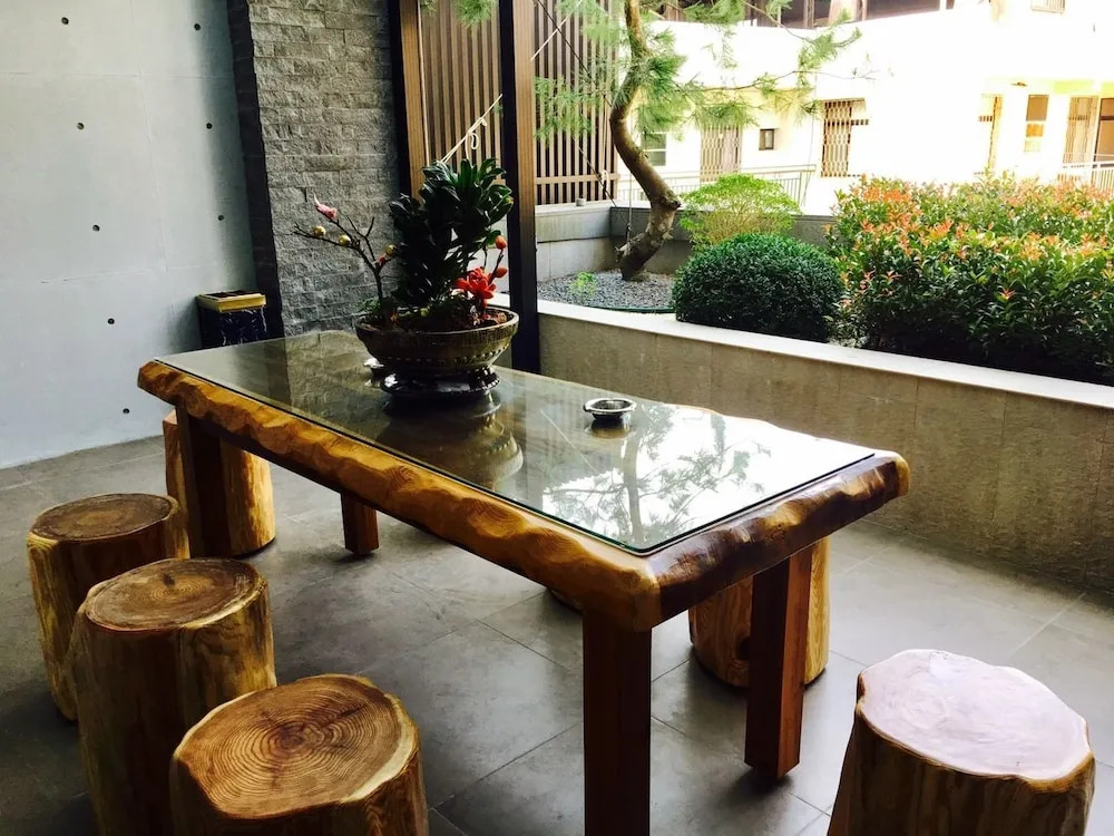 Guan Ping House