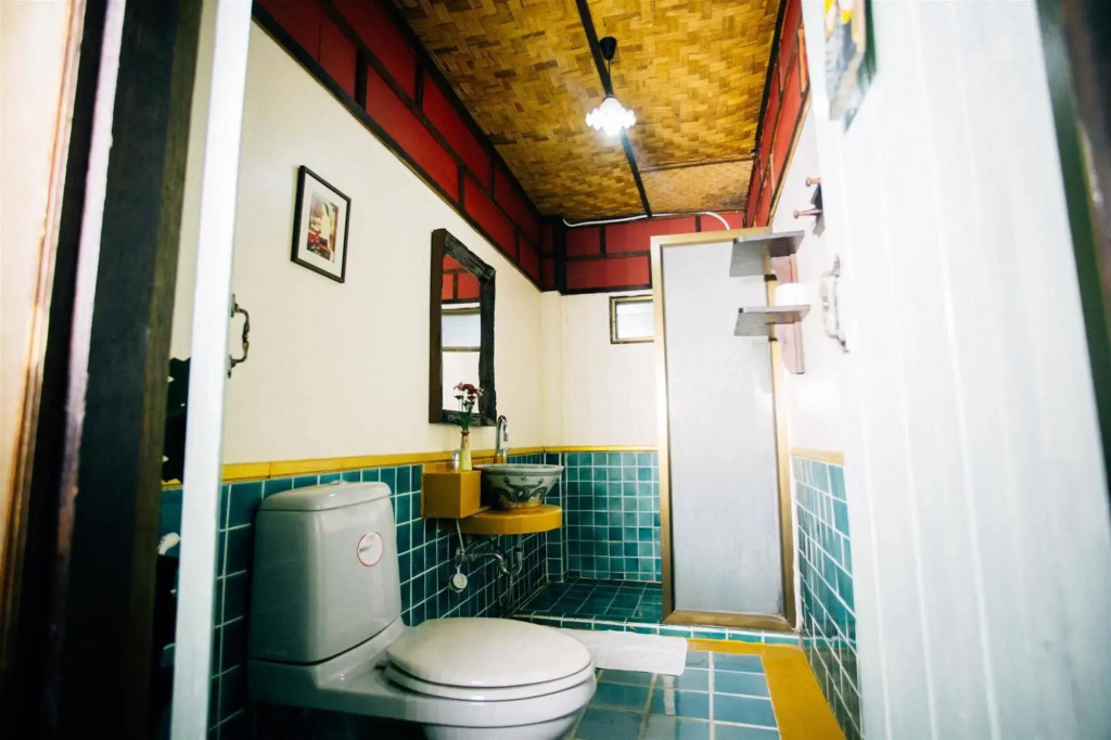 Buri Gallery House