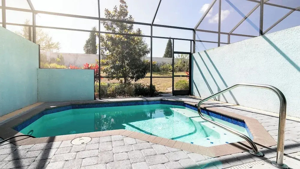 Great Escape to the Enclaves Near Disney!