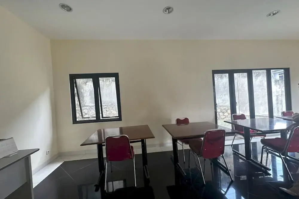OYO 94118 Homestayque Syariah