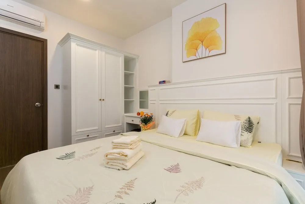 Elegant HOME
