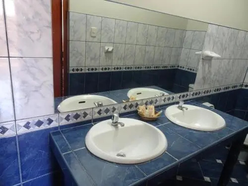 Hotel Curasi