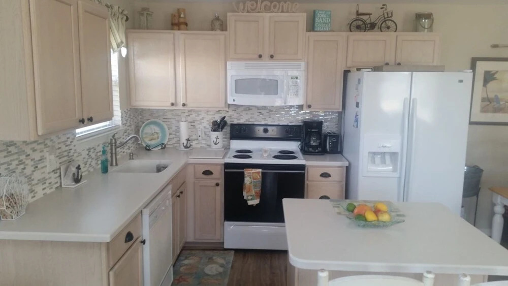 Nw411 East 4th Avenue, Unit B