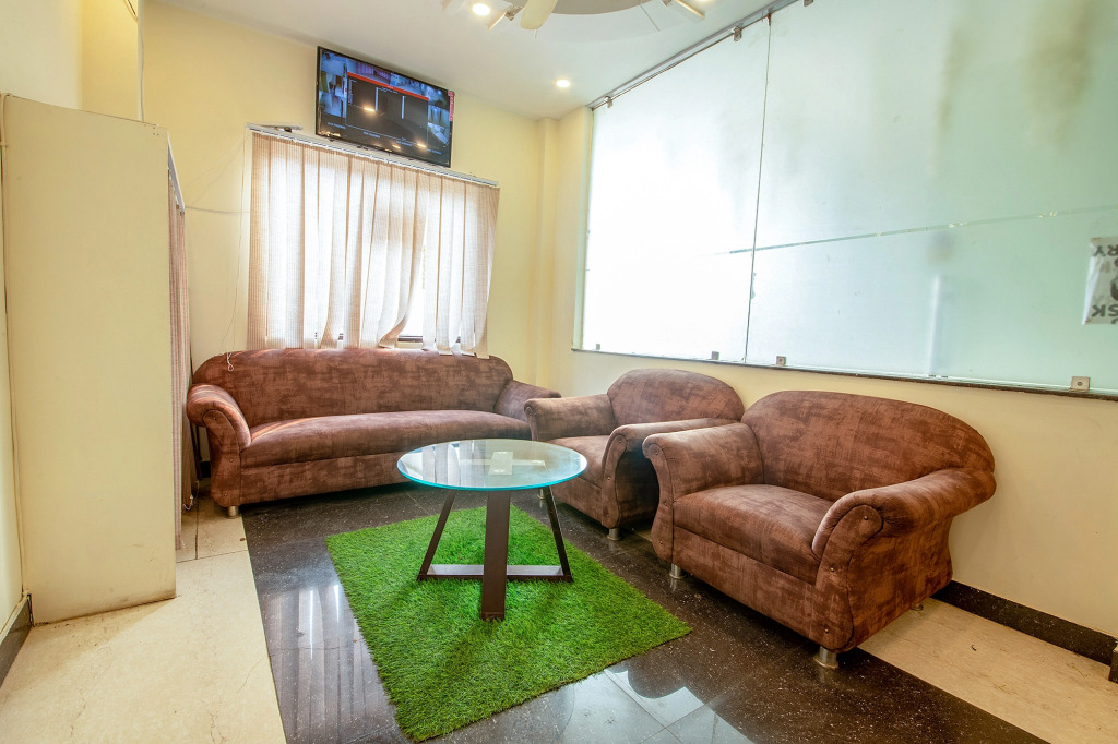 Fabhotel As Residency