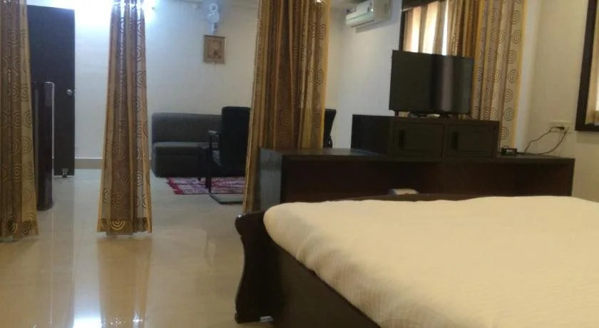 Hotel Rasoi Inn