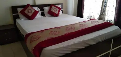 Leisurely Abode Service Apartments and Homestay