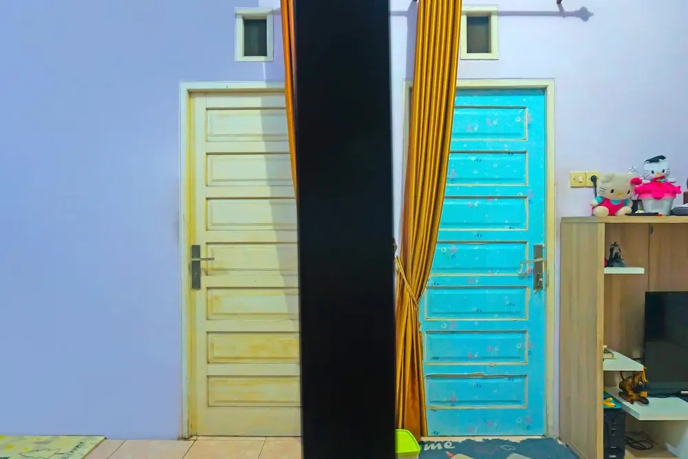 Hotel O Adam Kost SyariahNearWisata Jembatan Barito
