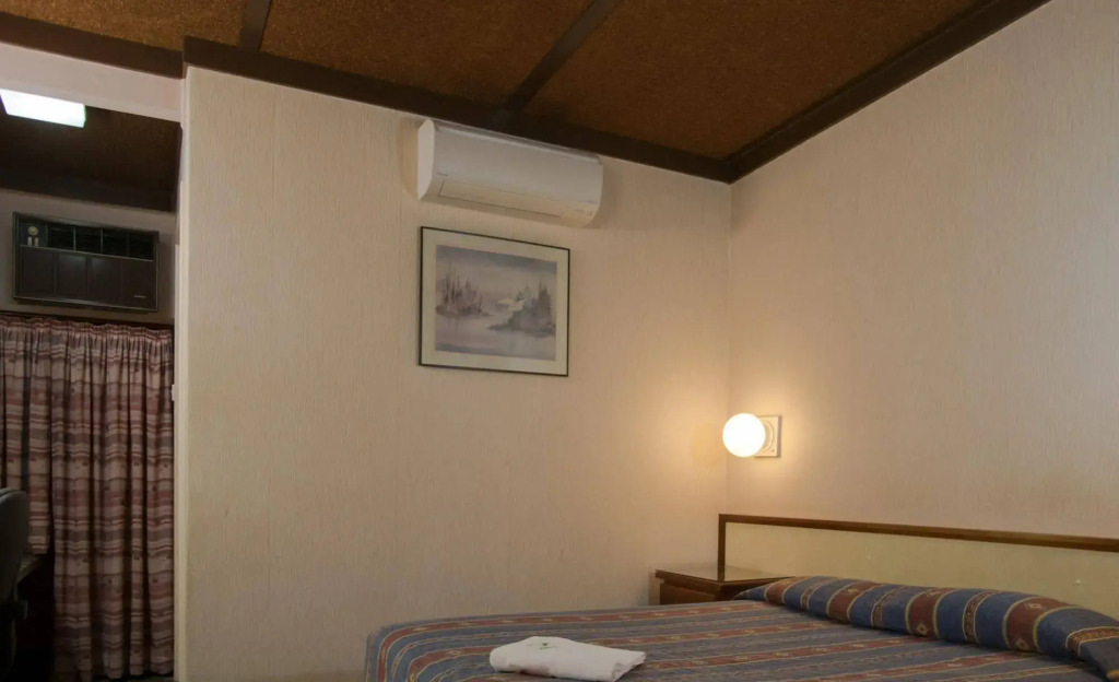 Olympia Motel