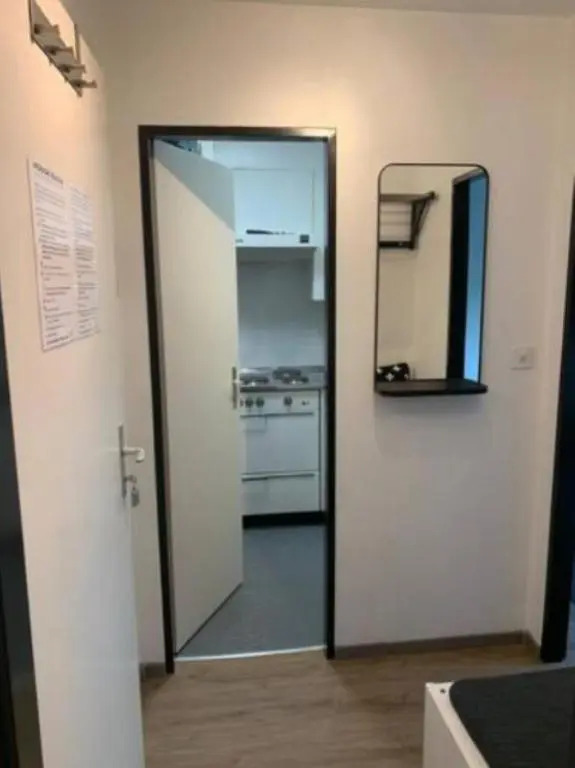 Lovely 1-bedroom vacation studio apartment with pool and sauna