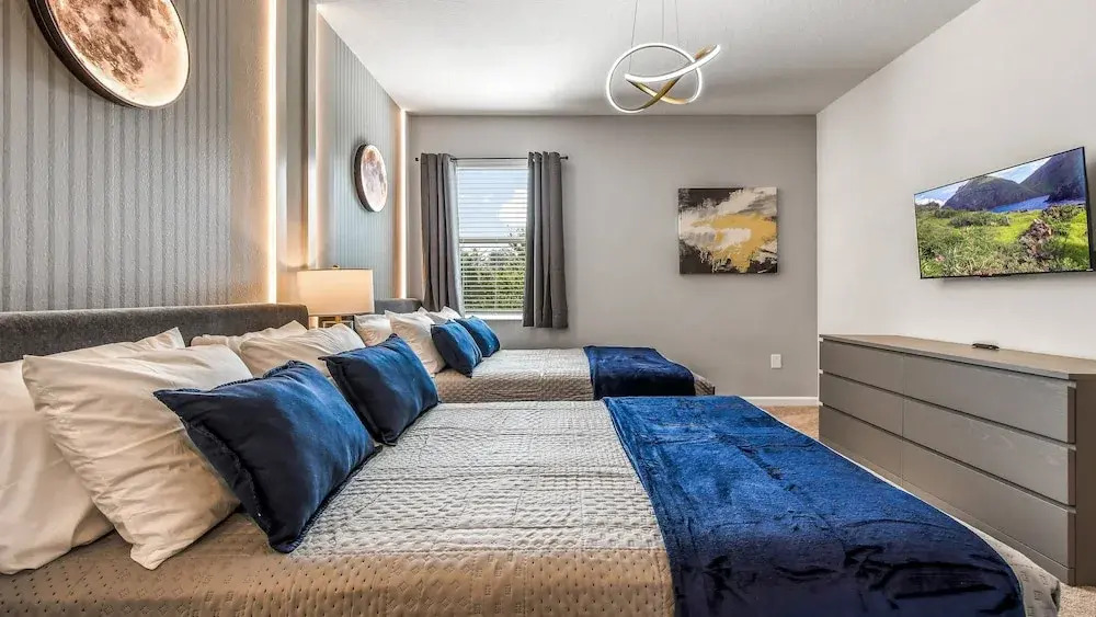 Luxury Home: Pool, Theater, Near Disney