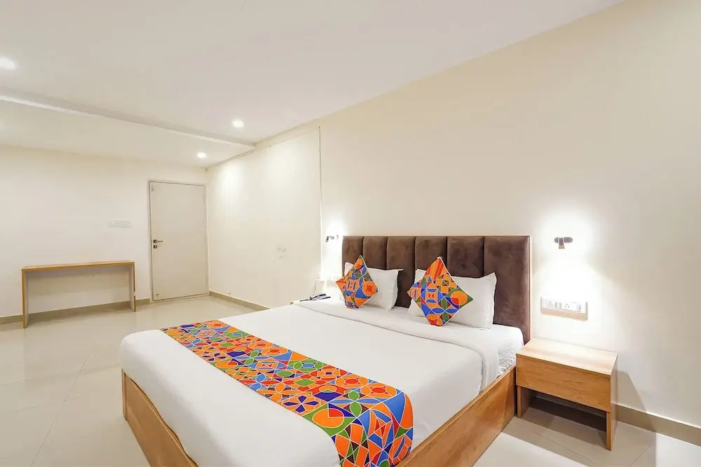 FabHotel Indian Suites - Near ITPL Main Road, Brookefield