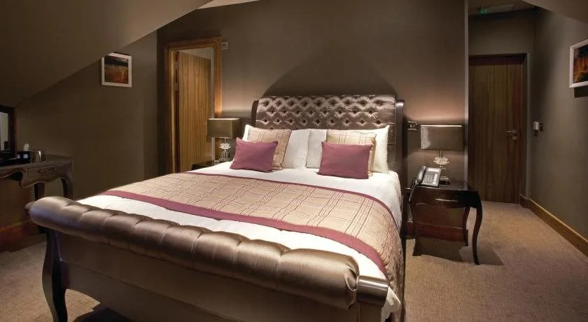 The Parkville Hotel